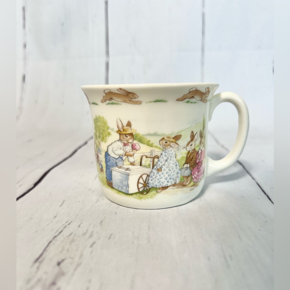 Vintage Bunnykins Royal Doulton Mug